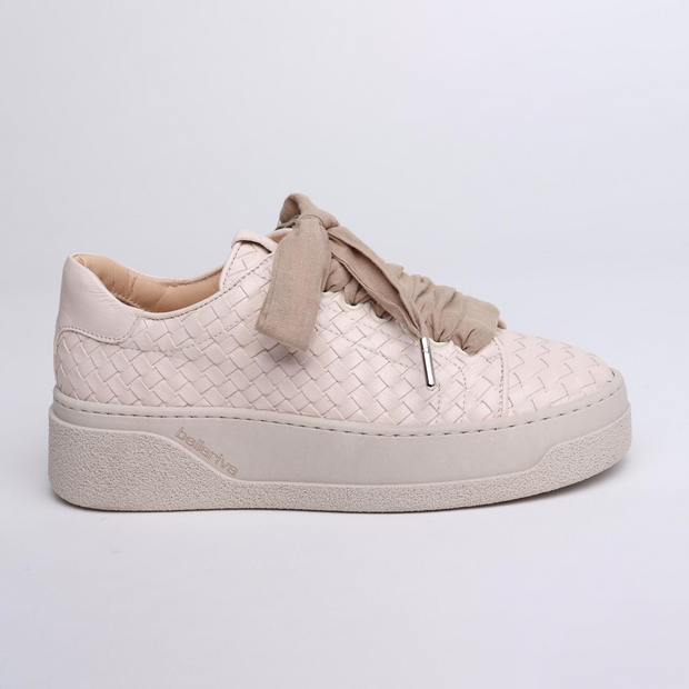 Alana Sneakers in Peach