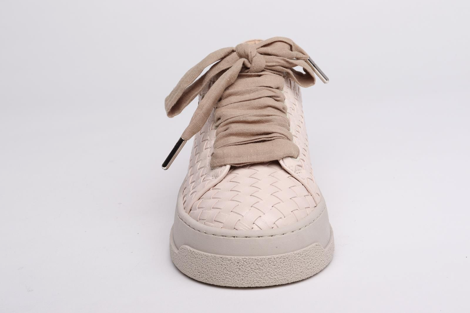 Alana Sneakers in Peach