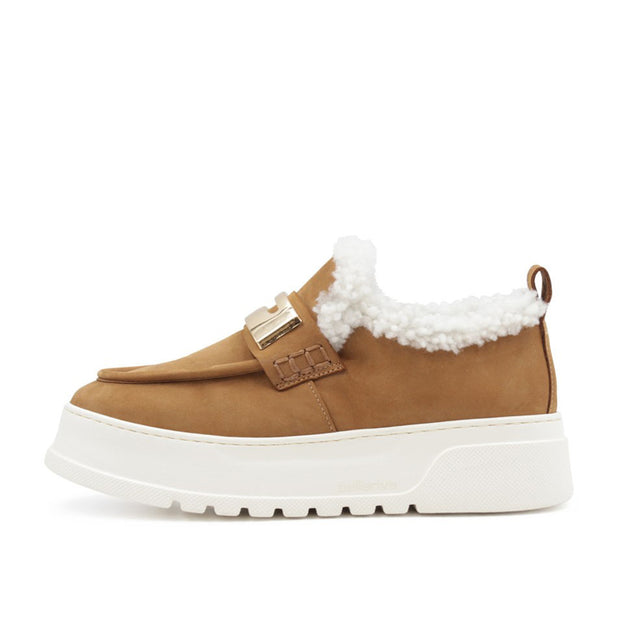 Isabella Sneakers