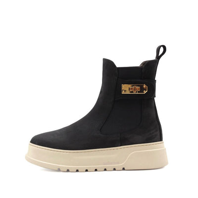 Noemi Boots