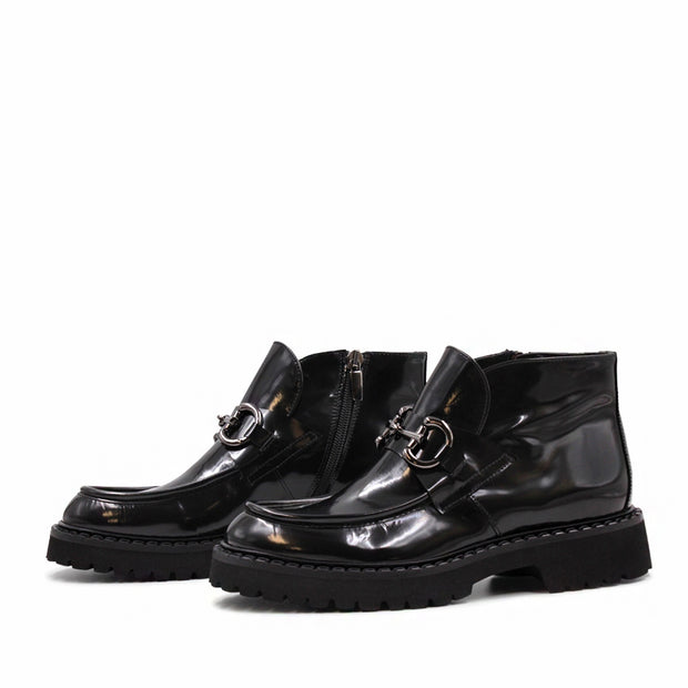 Livia Boots