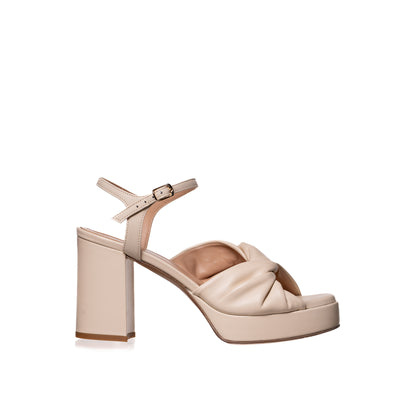 Cara Nappa in Butter