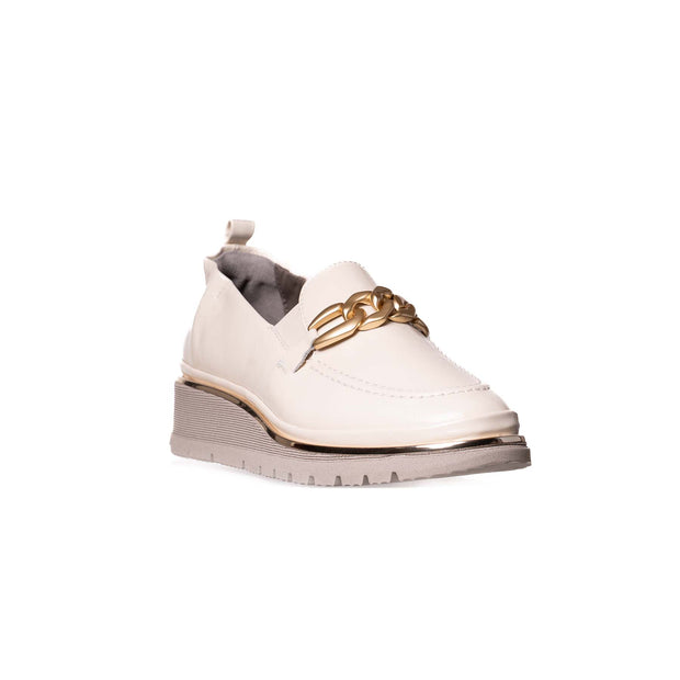 Isotta Loafer in Chalk