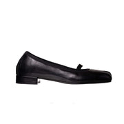 Beatrice Pump in Black