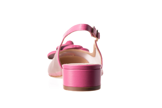 Ivy Camelia in Pink