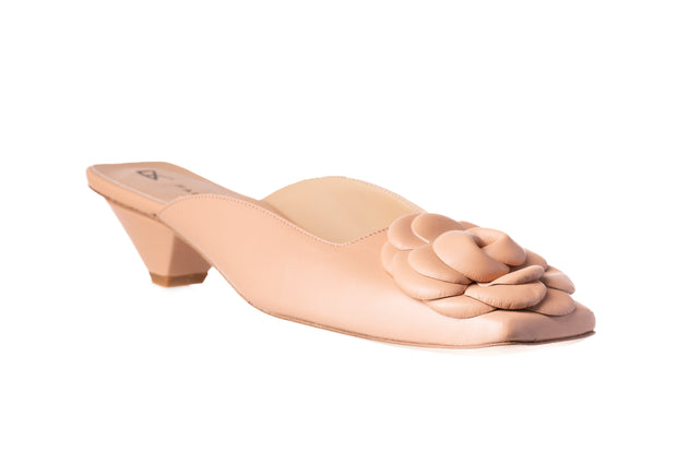 Nadia in Blush