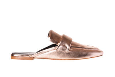 Clara in Mettalic Rose Gold