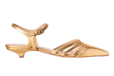 Gina in Gold