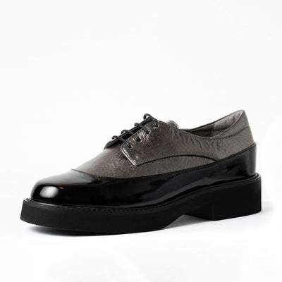 Sicily Shoes in Metallic Gray