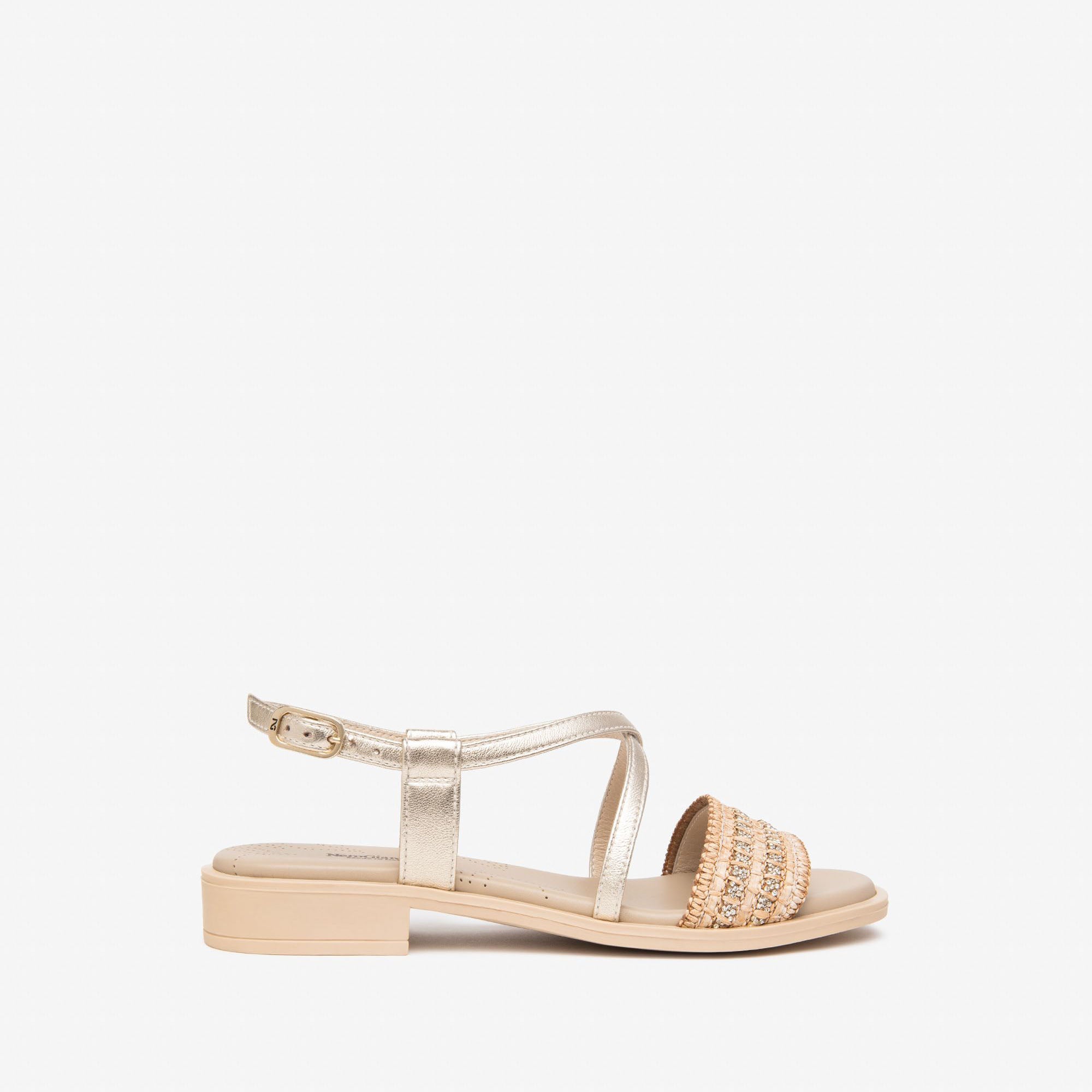 Antea Sandals