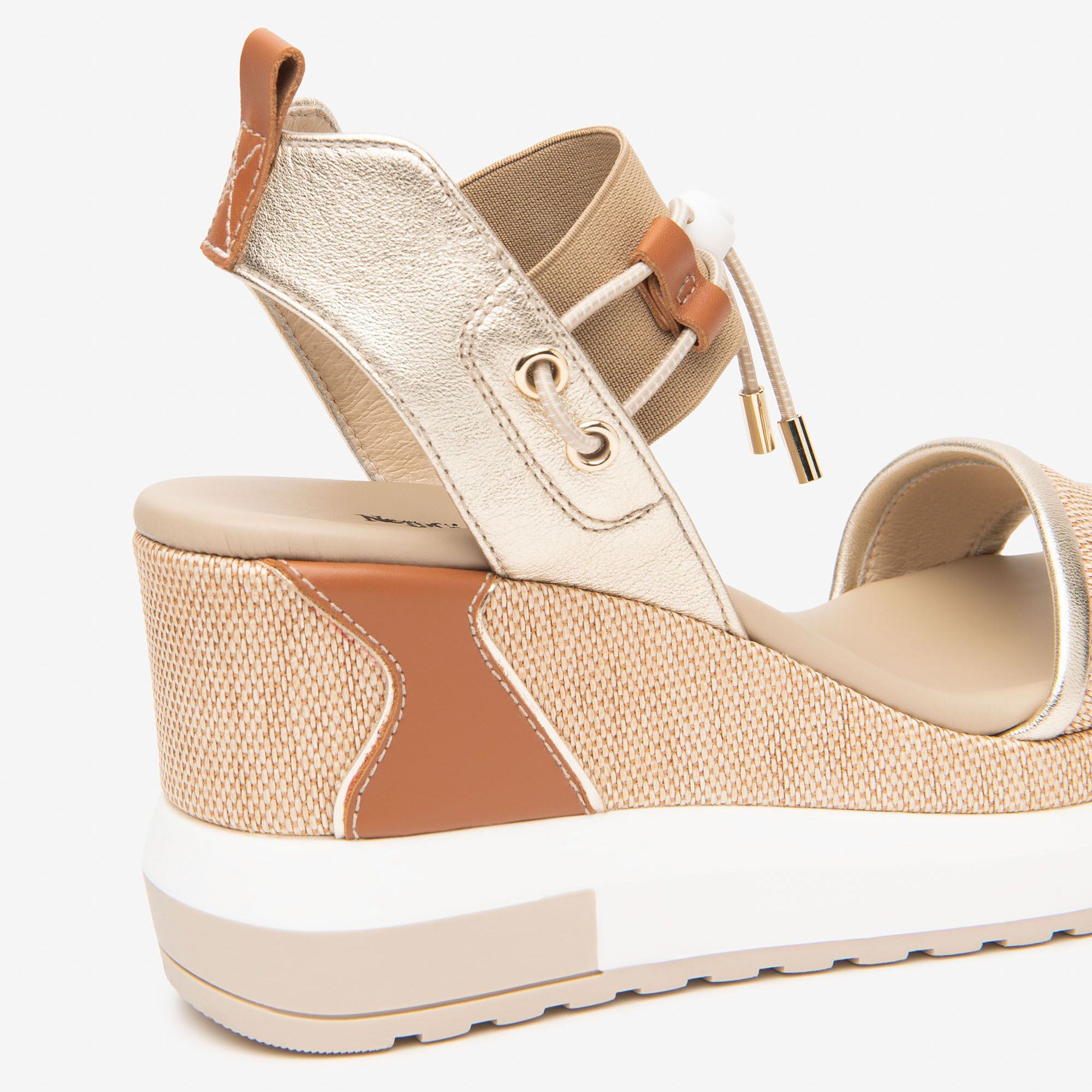 Rugiada Sandals