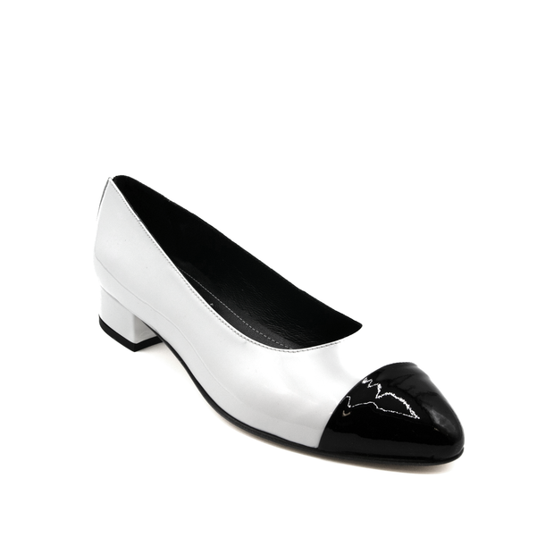 Natalia Pumps in White