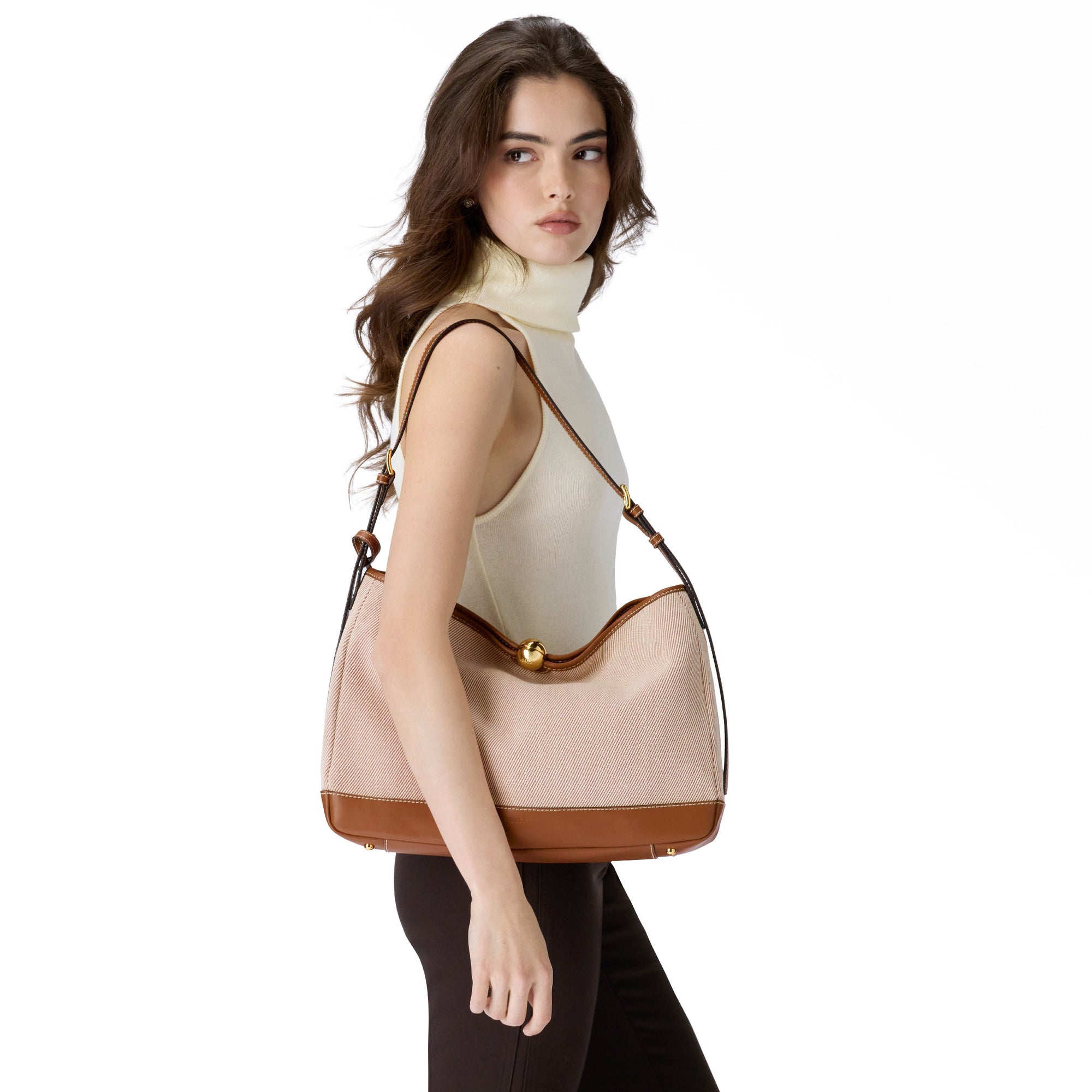 Sfera Soft Shoulder Bag
